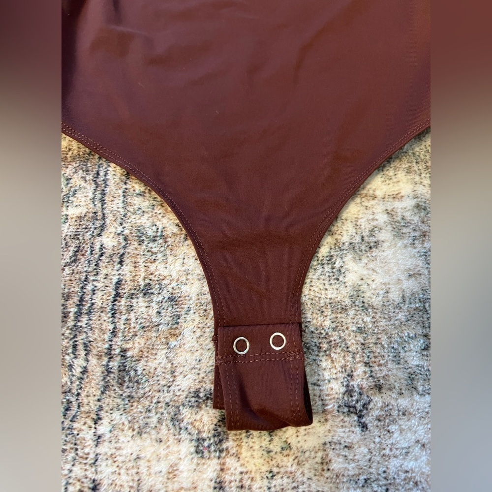 DYNAMITE Womens Square Neck Tank Bodysuit Bitter Chocolate XS Slim Fit - Picture 7 of 16